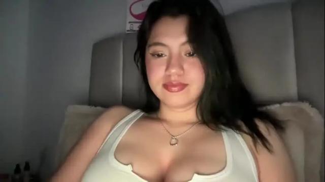 Image 2 of ella_aq Stream on Chaturbate on 1 month ago