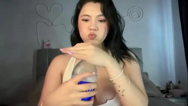 Image 10 of ella_aq Stream on Chaturbate on 2 months ago