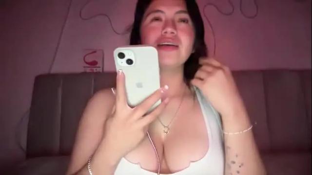 Image 8 of ella_aq Stream on Chaturbate on 1 month ago