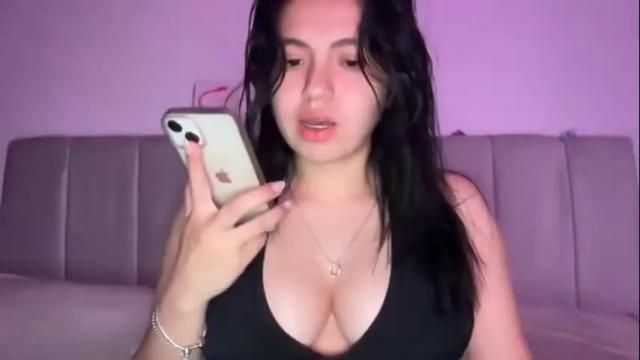 Thumbnail 1, ella_aq's Stream at Chaturbate, 1 month ago