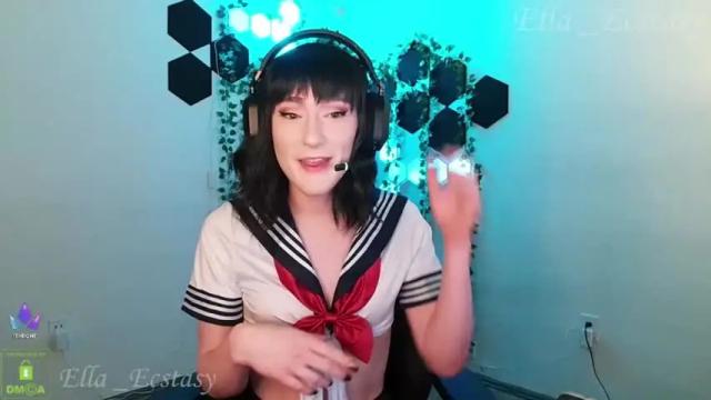 Image 8 of ella_ecstasy Stream on Chaturbate on 15 months ago