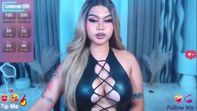 Image 3 of ella_fantasia Stream on Chaturbate on 5 months ago