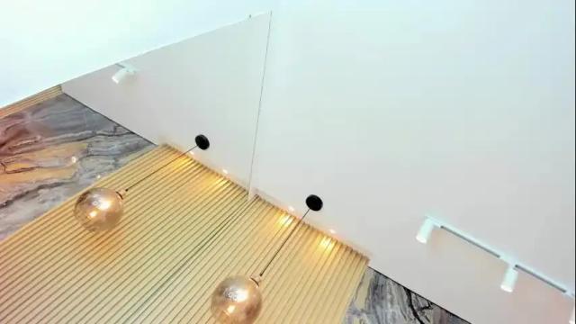 Image 3 of ella_harper Stream on Chaturbate on 2 days ago