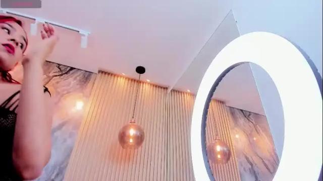 Image 2 of ella_harper Stream on Chaturbate on 26 days ago