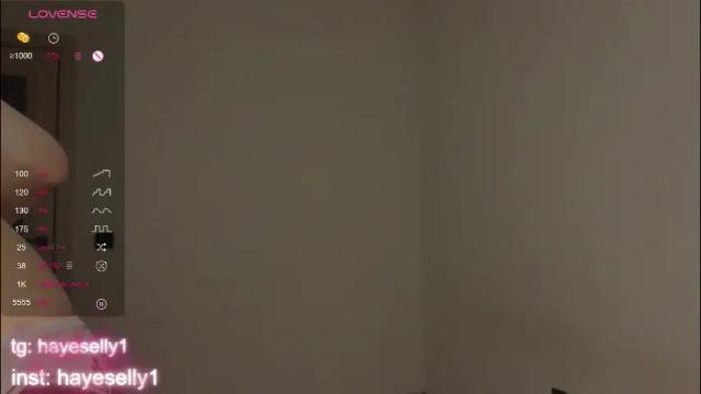 Image 2 of ella_hayes Stream on Chaturbate on 1 month ago