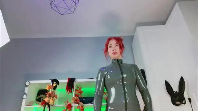 Image 2 of ella_kross Stream on Chaturbate on 1 month ago