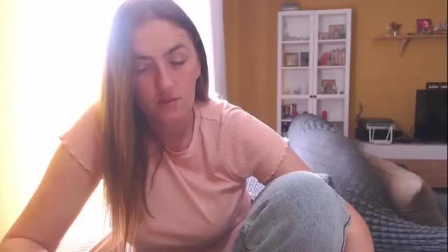 Image 4 of ella_max_live Stream on Chaturbate on 8 months ago