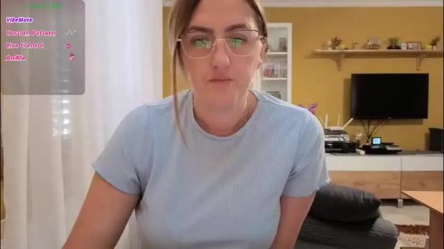 Thumbnail 1, ella_max_live's Stream at Chaturbate, 2 months ago