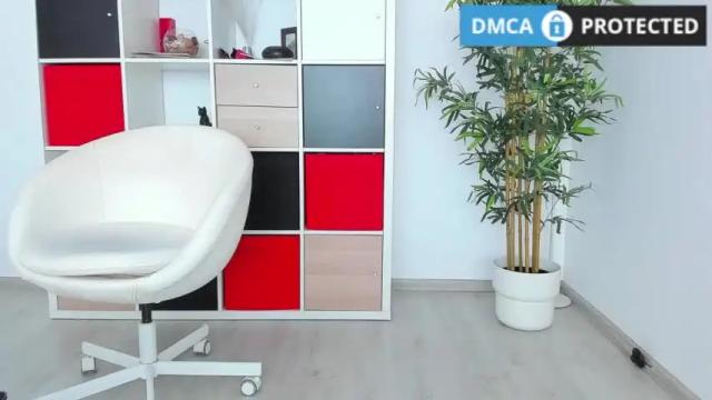 Image 8 of ella_squirt Stream on Chaturbate on 14 months ago