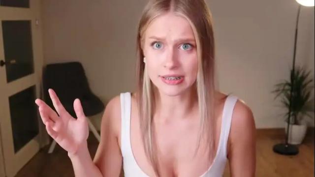 Thumbnail 3, ella_twinkle's Stream at Chaturbate, 1 month ago