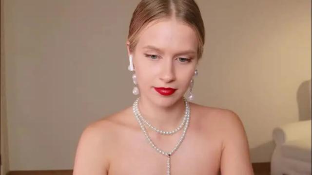 Image 11 of ella_twinkle Stream on Chaturbate on 3 months ago