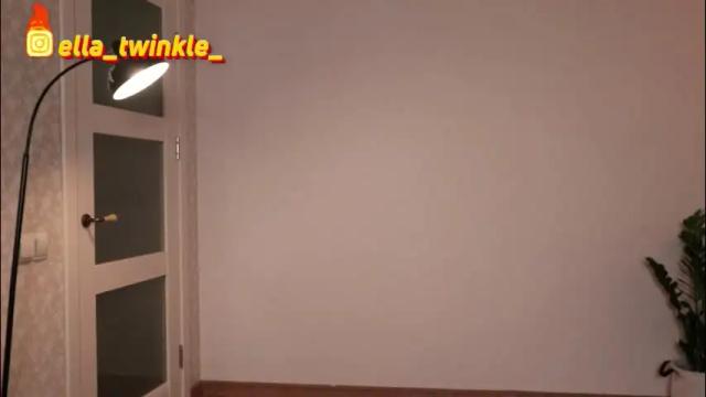 Image 3 of ella_twinkle Stream on Chaturbate on 1 month ago