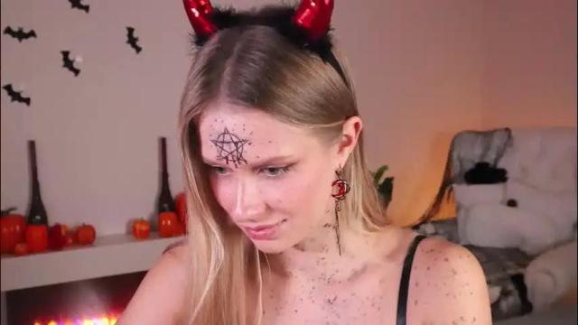 Image 6 of ella_twinkle Stream on Chaturbate on 15 hours ago