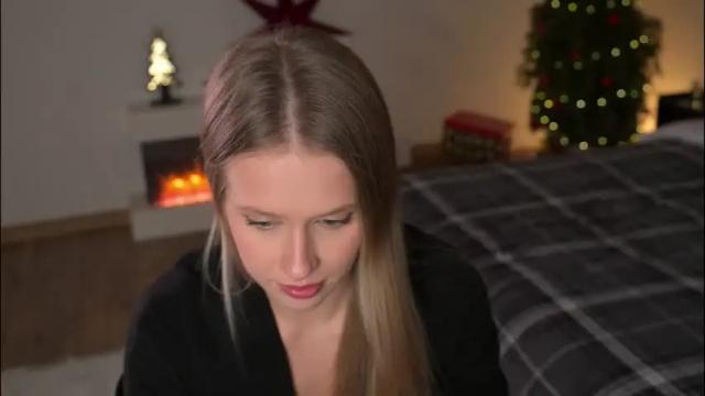 Image 6 of ella_twinkle Stream on Chaturbate on 12 days ago