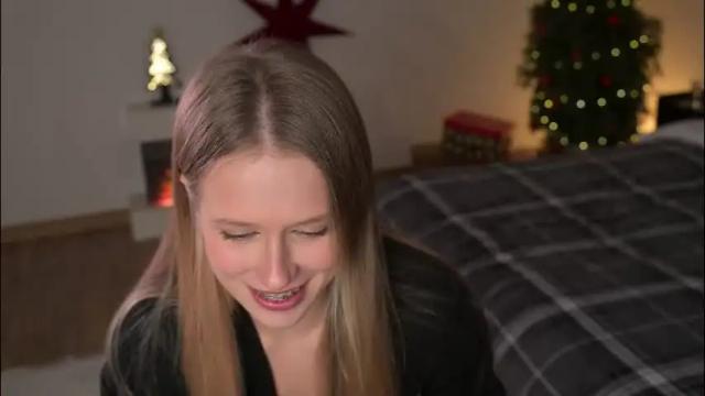 Image 7 of ella_twinkle Stream on Chaturbate on 12 days ago