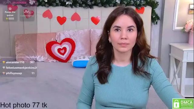Image 2 of ellaander Stream on Chaturbate on 1 month ago
