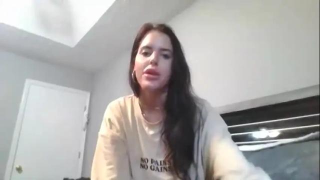 Image 12 of ellabear44 Stream on Chaturbate on 1 month ago