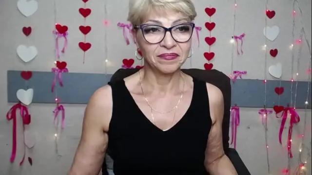 Image 4 of ellabonito Stream on Chaturbate on 4 months ago