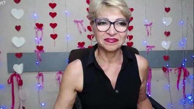 Image 8 of ellabonito Stream on Chaturbate on 4 months ago