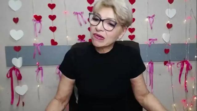 Image 8 of ellabonito Stream on Chaturbate on 4 months ago