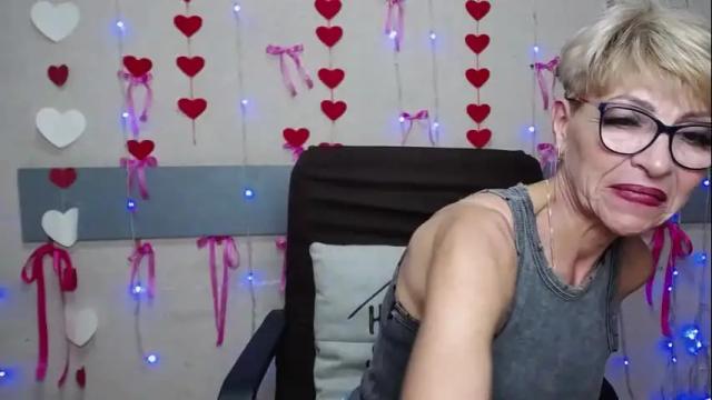 Image 8 of ellabonito Stream on Chaturbate on 4 months ago