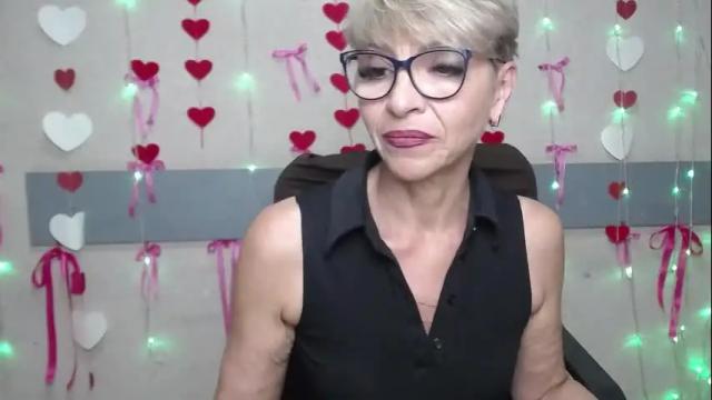 Image 11 of ellabonito Stream on Chaturbate on 3 months ago