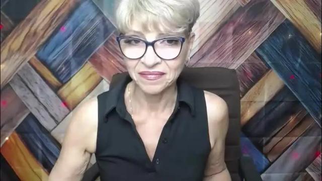 Image 12 of ellabonito Stream on Chaturbate on 2 months ago