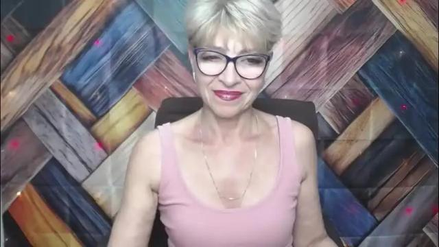 Image 4 of ellabonito Stream on Chaturbate on 1 month ago