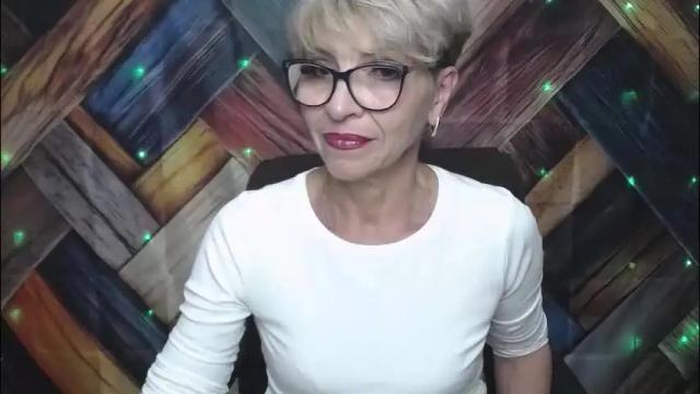 Image 11 of ellabonito Stream on Chaturbate on 1 month ago