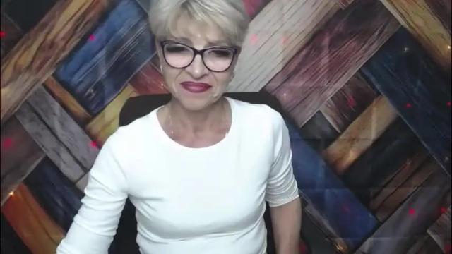 Image 3 of ellabonito Stream on Chaturbate on 1 month ago