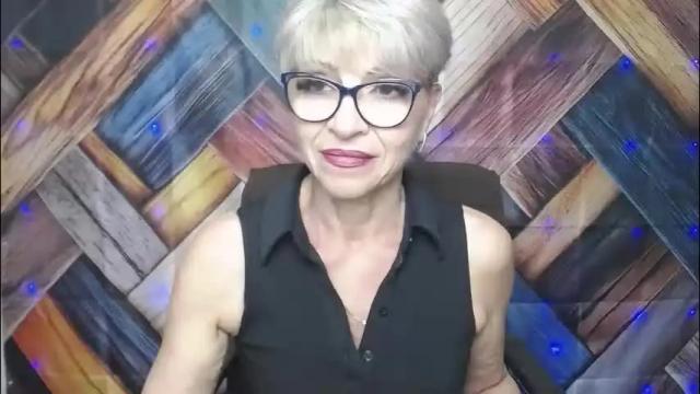 Image 2 of ellabonito Stream on Chaturbate on 1 month ago