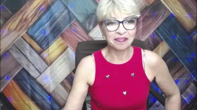 Image 2 of ellabonito Stream on Chaturbate on 1 month ago