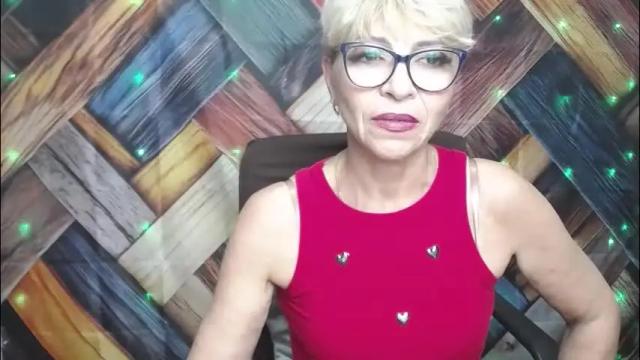 Image 4 of ellabonito Stream on Chaturbate on 1 month ago