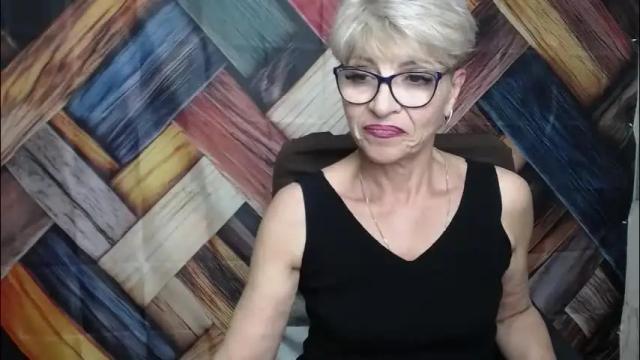 Image 12 of ellabonito Stream on Chaturbate on 29 days ago