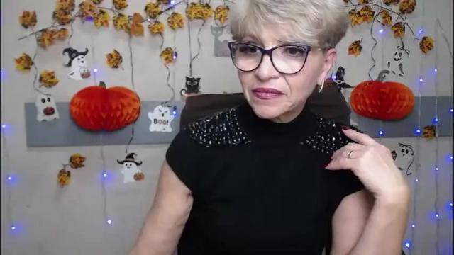 Image 12 of ellabonito Stream on Chaturbate on 5 days ago