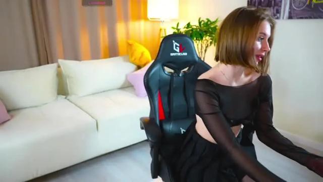 Image 6 of ellabrighten Stream on Chaturbate on 14 months ago