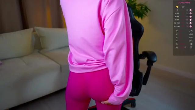 Image 11 of ellabrighten Stream on Chaturbate on 14 months ago
