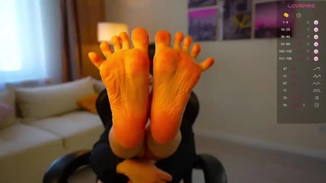 Image 4 of ellabrighten Stream on Chaturbate on 14 months ago