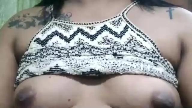 Image 3 of ellah_morena Stream on Chaturbate on 1 month ago