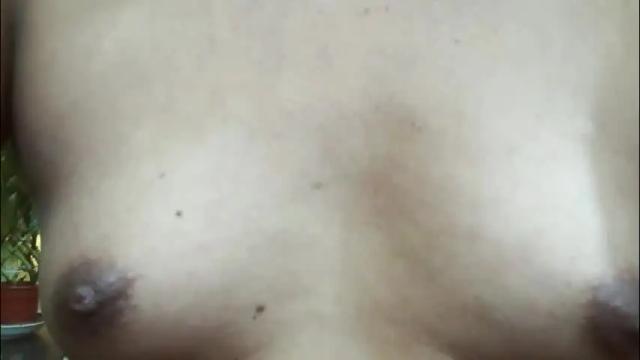 Image 2 of ellah_morena Stream on Chaturbate on 1 month ago