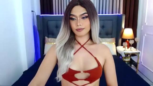 Image 4 of ellahart15 Stream on Chaturbate on 15 months ago