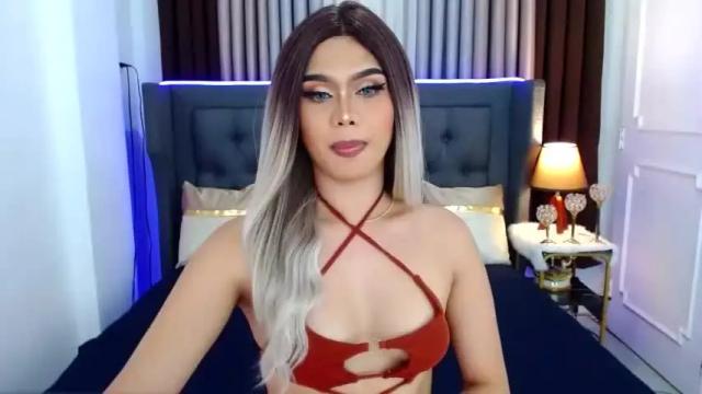 Image 7 of ellahart15 Stream on Chaturbate on 15 months ago