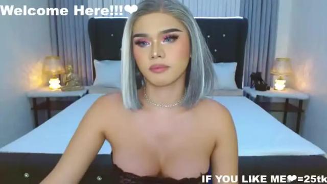 Image 8 of ellahart15 Stream on Chaturbate on 13 months ago
