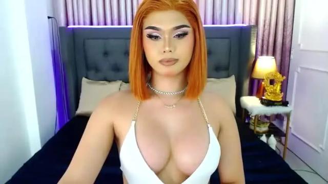 Image 6 of ellahart15 Stream on Chaturbate on 13 months ago