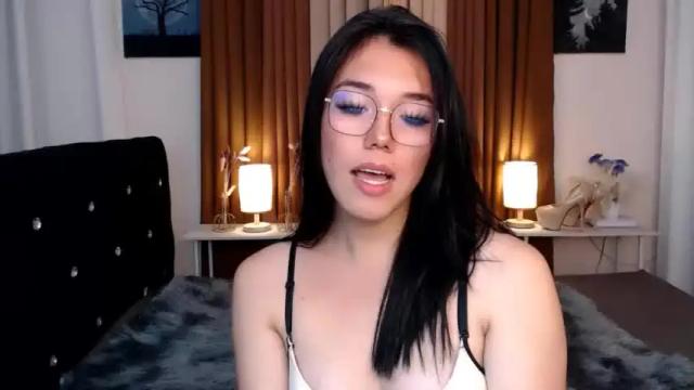 Image 11 of ellahollywood1818 Stream on Chaturbate on 13 months ago
