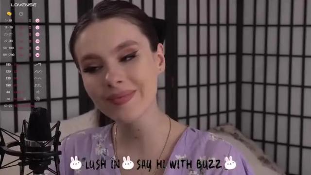Image 3 of ellakind Stream on Chaturbate on 16 months ago