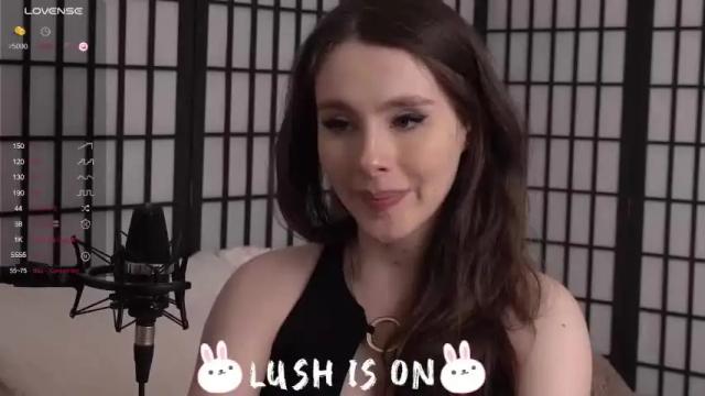 Thumbnail 3, ellakind's Stream at Chaturbate, 16 months ago