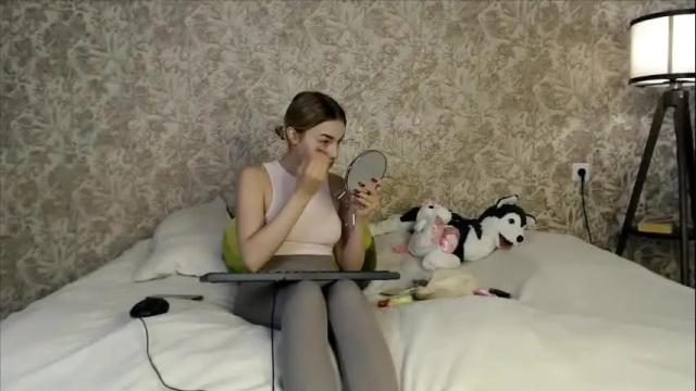 Image 12 of ellamilla Stream on Chaturbate on 4 days ago
