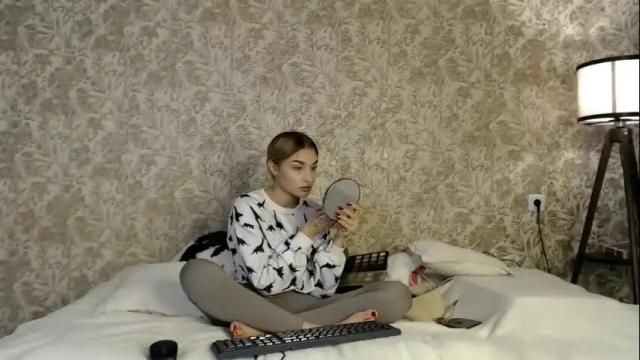Image 7 of ellamilla Stream on Chaturbate on 3 days ago