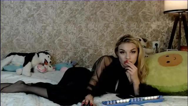 Image 4 of ellamilla Stream on Chaturbate on 1 month ago